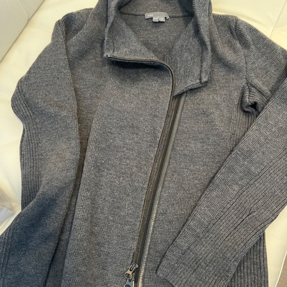 Vince Grey Ladies Sweater, M - Picture 4 of 4